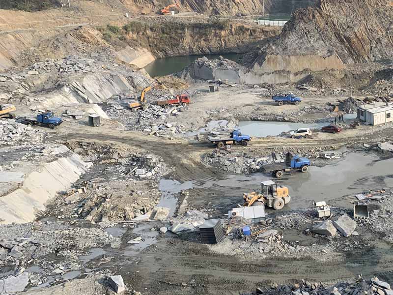 庐山市宏泽石业有限公司厂区